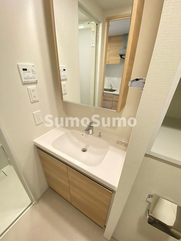 大阪市西区新町１丁目の賃貸マンションの洗面所