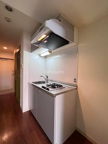 大阪市浪速区桜川３丁目の賃貸マンションのキッチン