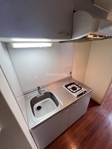 大阪市浪速区桜川３丁目の賃貸マンションのキッチン