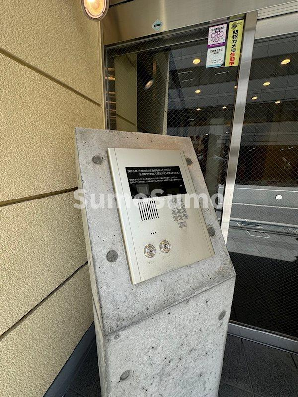 大阪市西区立売堀１丁目の賃貸マンションのエントランス