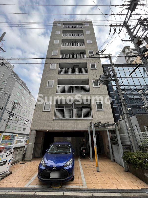 ベルシモンズ谷町の外観
