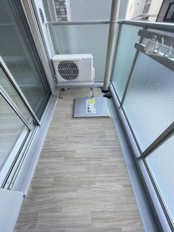 神戸市兵庫区永沢町４丁目の賃貸マンションのバルコニー