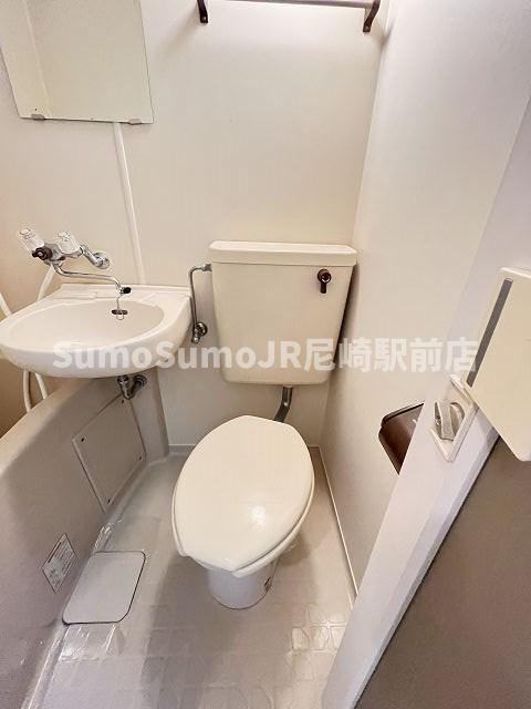 アメニティ塚口（塚口本町1丁目）のトイレ