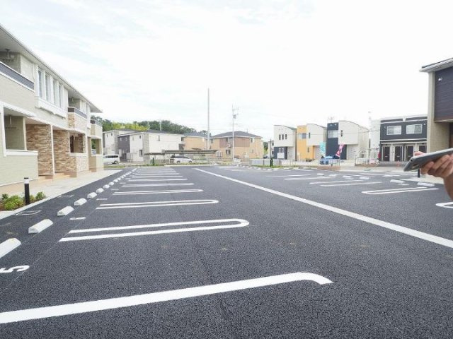 ベア　フルーツ　Ａの駐車場|駐車スペースもあります