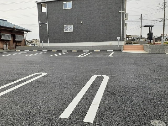 アルコバレーノの駐車場|カースペースがあります