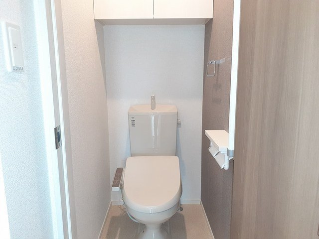 アルコバレーノのトイレ|清潔感のあるトイレです