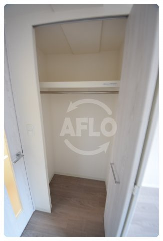 プレサンス上町台筆ヶ崎NORTHの収納|プレサンス上町台筆ヶ崎NORTH　クローゼット