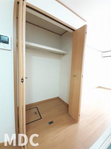 トレスアールヴォレ　Ａの収納