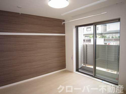 グランマスト ベレオ林町 A棟の居間・リビング