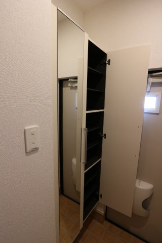 舞子坂ヒルズⅡの玄関