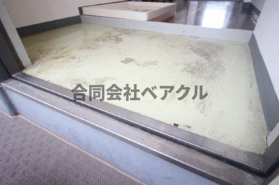 【玄関】 | アドラブール