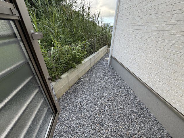 宜野湾市上原1丁目（全4棟）A号棟のその他|A号棟　お勝手口付き♪