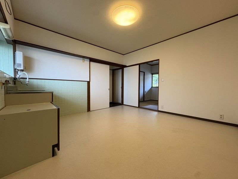 阿志岐田村アパートのキッチン