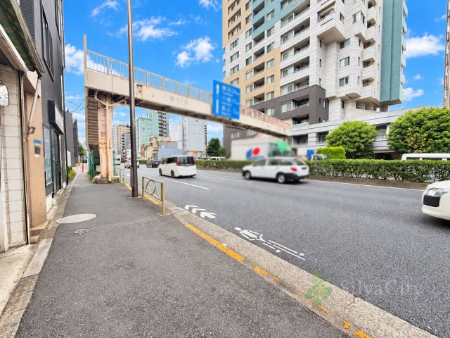 品川区戸越3丁目の前面道路含む現地写真