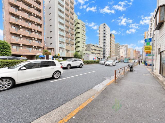 品川区戸越3丁目の前面道路含む現地写真