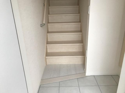 【玄関】 | アパートメント小浜　Ａ | 玄関