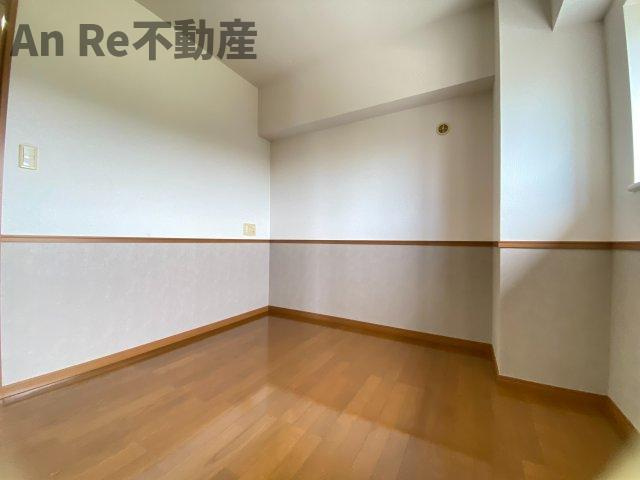 アビテ東川口の洋室