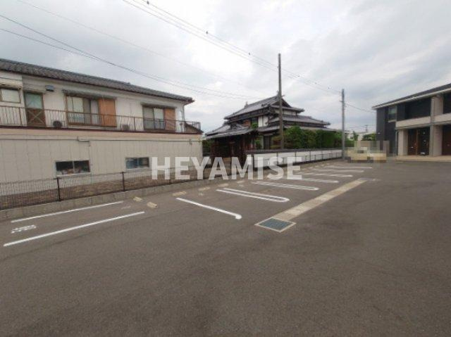 ヒルズ1.福田Bの駐車場