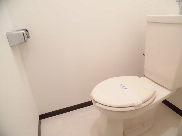 ADMIRABLEのトイレ|※別部屋のイメージ写真です。
