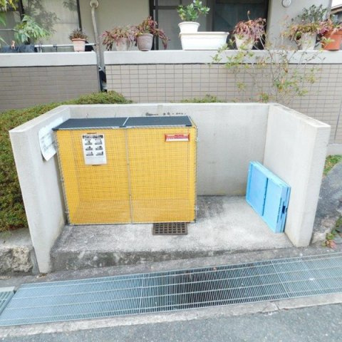 サンラヴィーヌ甲陽園のその他