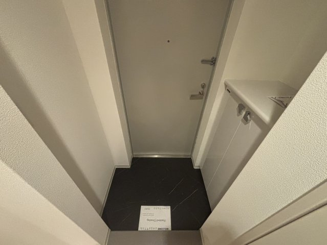 プライムライフ三宮磯上公園の玄関|同物件別部屋写真