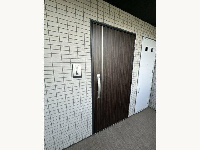 【玄関】 | ディアレイシャス田園調布南 |  