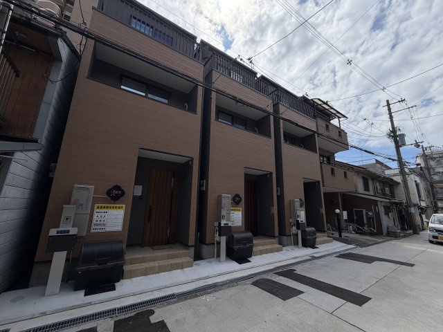天下茶屋１丁目戸建ての外観