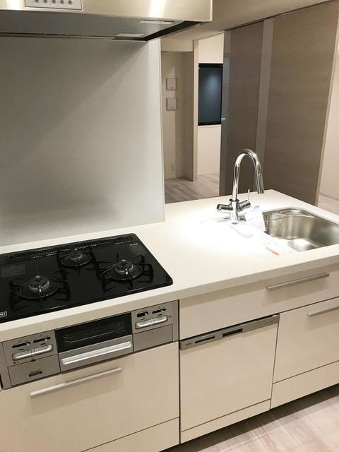アネシア築地ステーションレジデンスのキッチン|※写真は同タイプ住戸です。