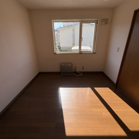 パレス美園の洋室