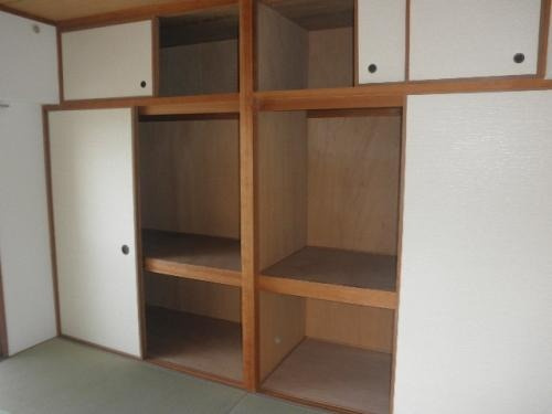 福岡市南区中尾３丁目の賃貸マンションの収納|物件の画像7
