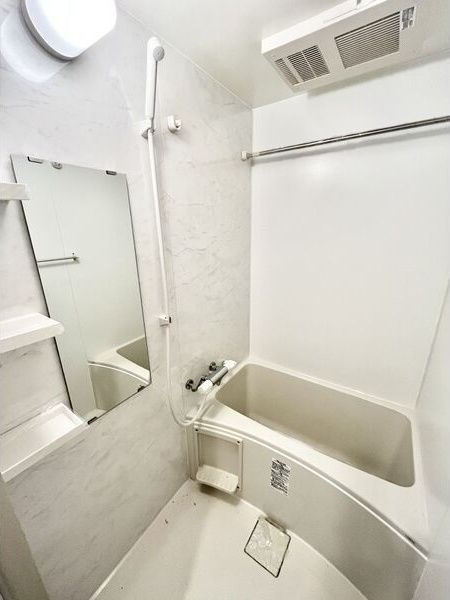 S-RESIDENCE星ヶ丘の浴室