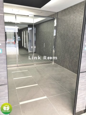 RODIA森下のエントランス