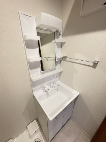 FORTISの独立洗面台