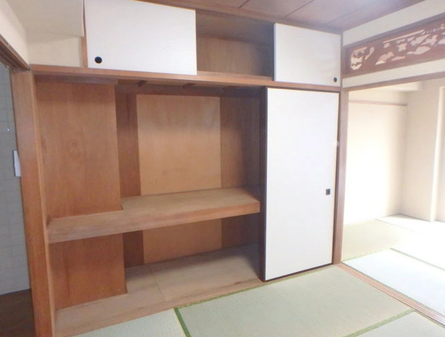 櫻井マンションの収納