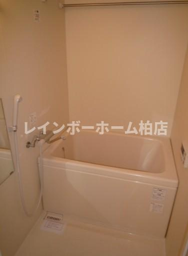 特典：仲介手数料が無料です!!の浴室|きれいなお風呂です