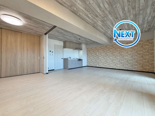 朝日プラウド幸町南アペックスシティ2番館の居間・リビング