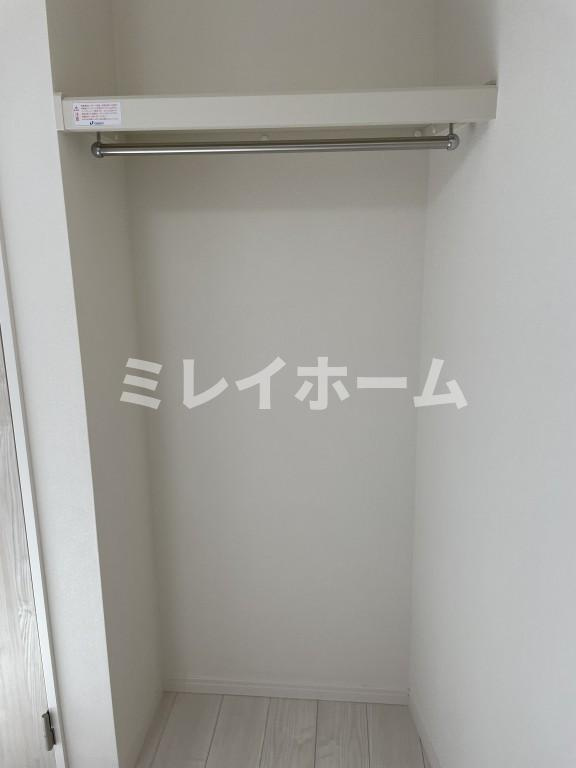 LAUREL豊町の収納