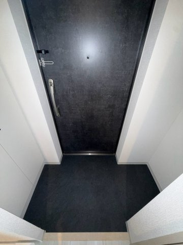 アドバンス神戸マリスⅠの玄関