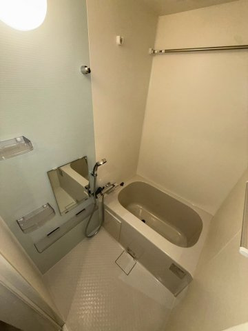 アドバンス神戸マリスⅠの浴室