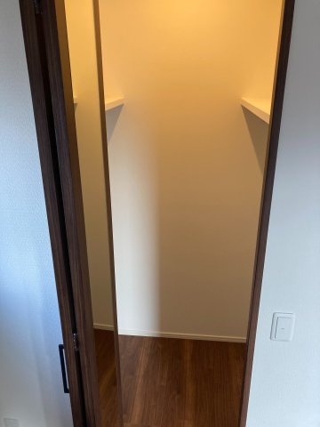 福岡市南区大楠１丁目の賃貸マンションのエントランス