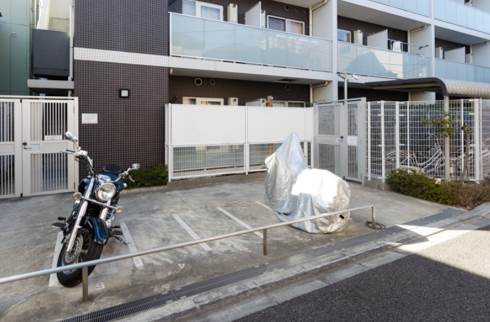 アヴァンセクール町屋の設備|バイク置き場