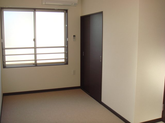 レオネクストアイサン泉のその他|居室
