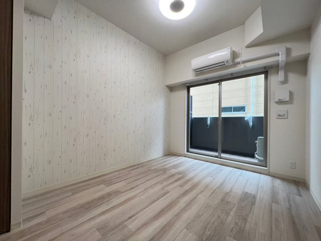 プレサンス　DOMECITY　コレーレの居間・リビング