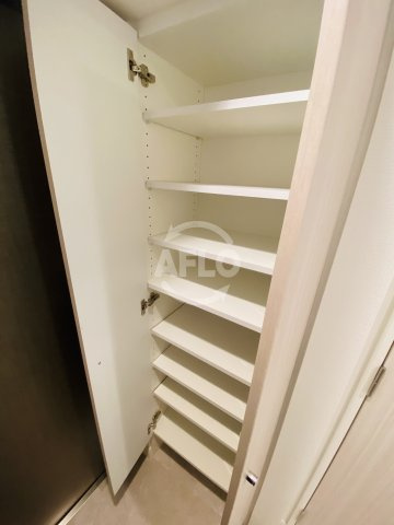 エスレジデンス福島グランデの玄関|S-RESIDENCE福島Grande　玄関収納