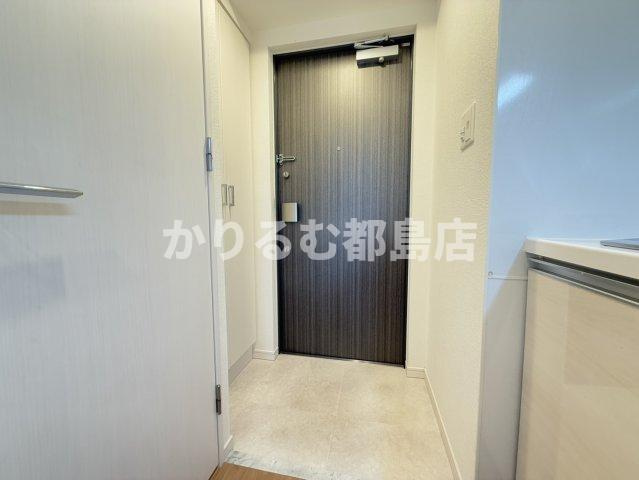 レオンコンフォート桜ノ宮の玄関
