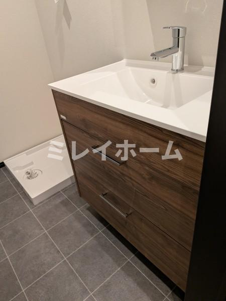 フォルモントの独立洗面台