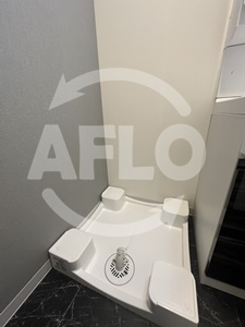 S-RESIDENCE城東SEVERの洗面所|S-RESIDENCE城東SEVER　洗濯機置き場