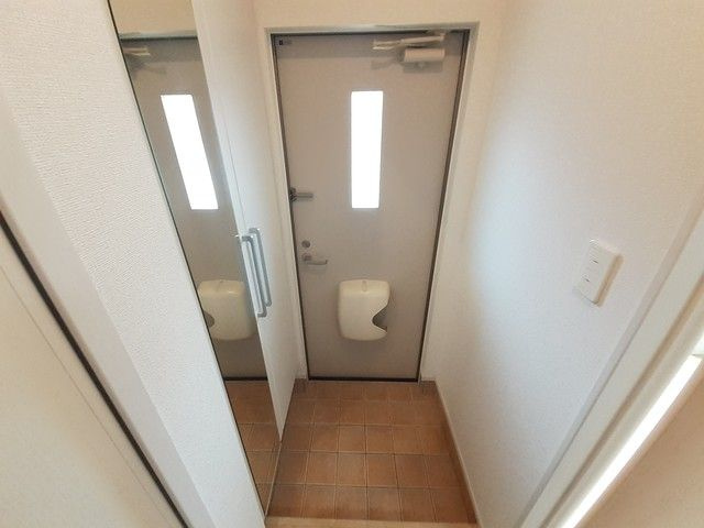 グレイシャスの玄関