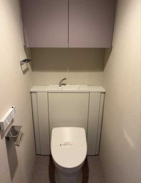 CREATIF三軒茶屋　築浅　ペット相談　礼金０　フリーレントのトイレ