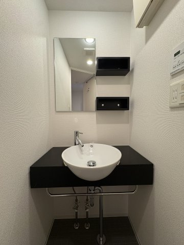 SERENiTE本町エコートの洗面所